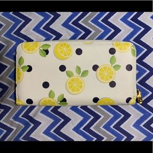 Medium Wallet w/ Lemon Design